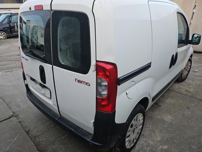 Image Feu arriere principal gauche (feux) - CITROEN NEMO
