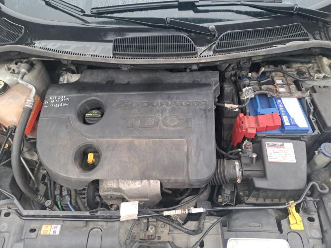Image Facade autoradio - FORD FIESTA 6