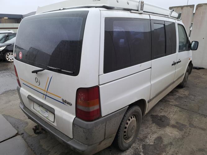 Image Optique avant secondaire droit (feux)(clignotant) - MERCEDES VITO 638