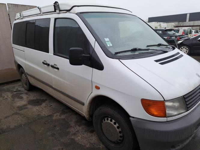 Image Optique avant secondaire droit (feux)(clignotant) - MERCEDES VITO 638
