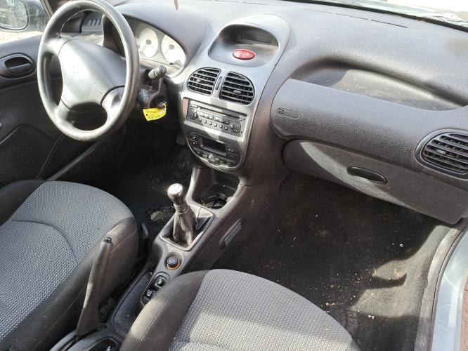 Image Feu arriere principal gauche (feux) - PEUGEOT 206