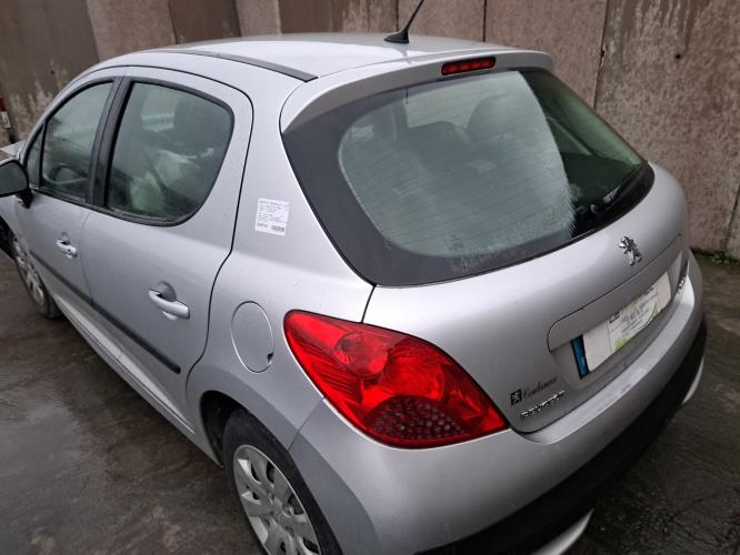 Image Autoradio d'origine - PEUGEOT 207
