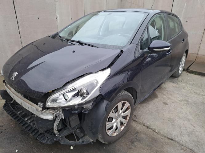 Image Ecran GPS - PEUGEOT 208 1