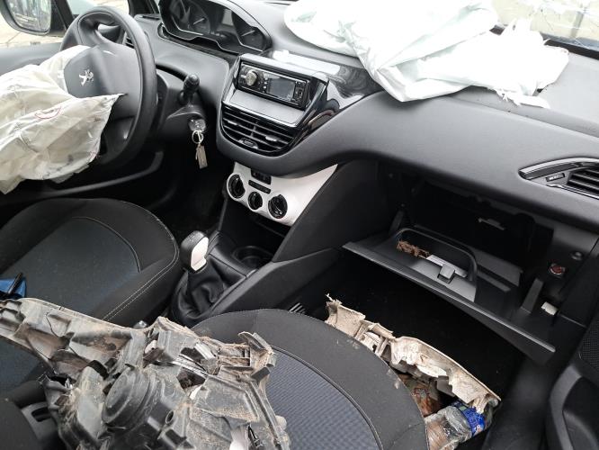 Image Retroviseur gauche - PEUGEOT 208 1