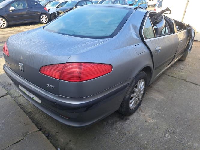 Image Feu arriere secondaire droit (feux) - PEUGEOT 607