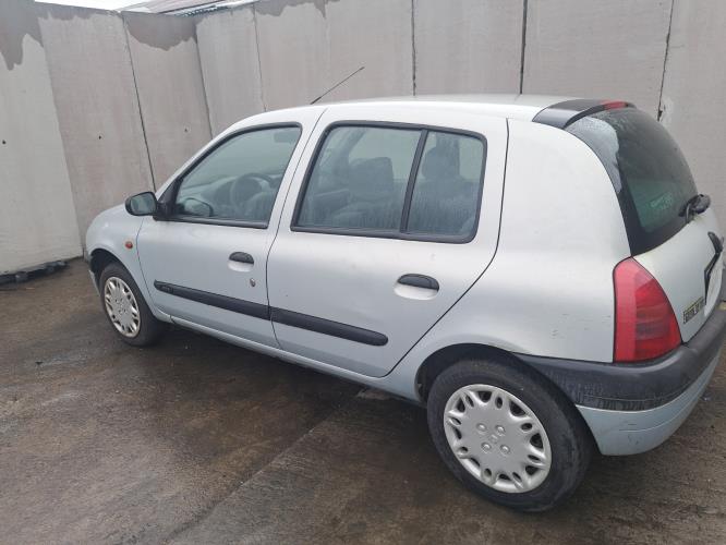 Image Capot - RENAULT CLIO 2