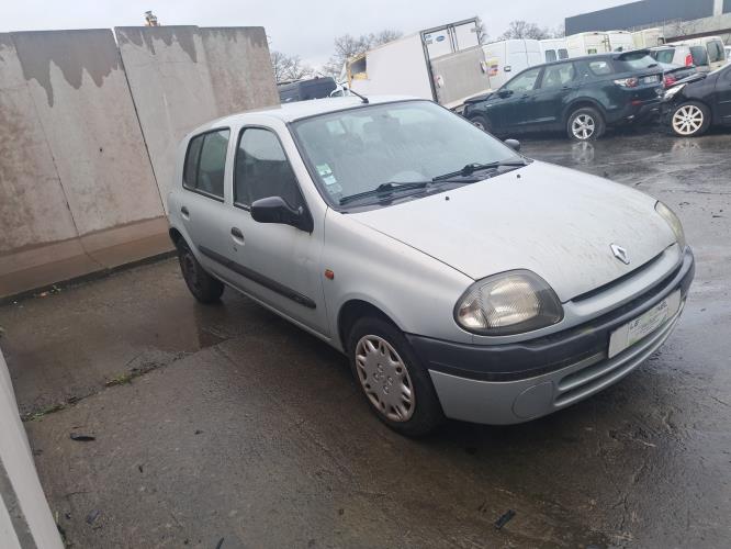 Image Capot - RENAULT CLIO 2