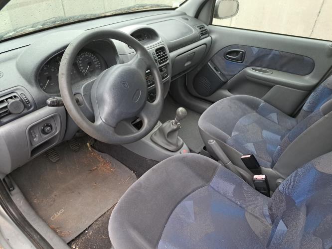 Image Feu arriere principal droit (feux) - RENAULT CLIO 2