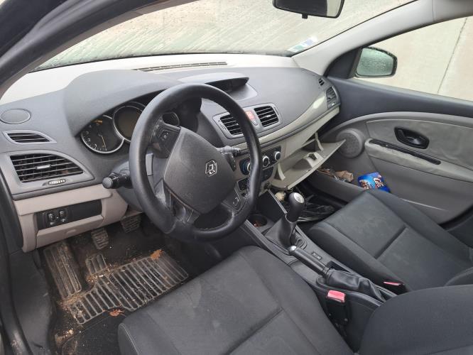 Image Interrupteur de leve vitre avant gauche - RENAULT MEGANE 3