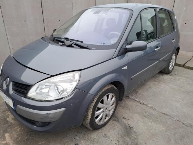 Image Feu arriere principal droit (feux) - RENAULT SCENIC 2