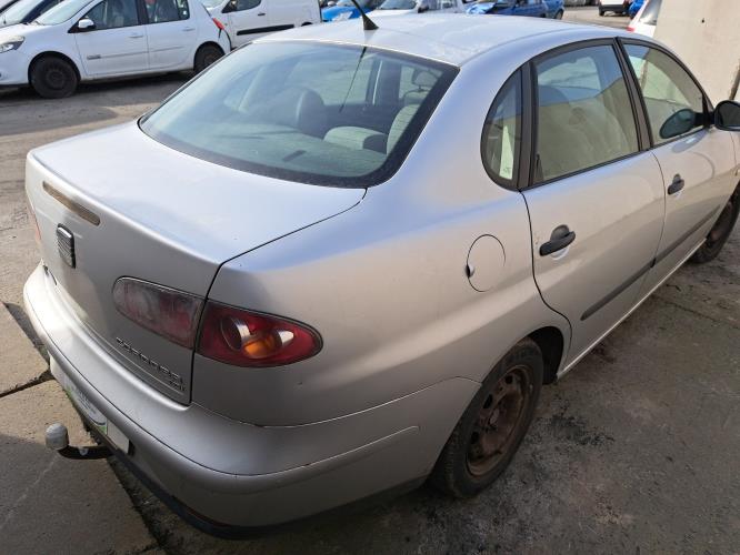 Image Retroviseur droit - SEAT CORDOBA 2
