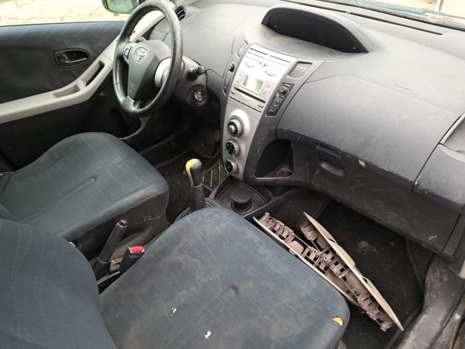 Image Retroviseur droit - TOYOTA YARIS 2
