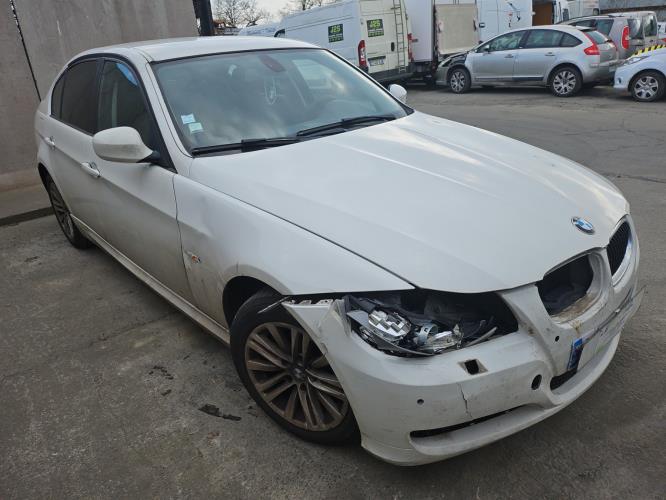 Image Feu arriere principal gauche (feux) - BMW SERIE 3 E90