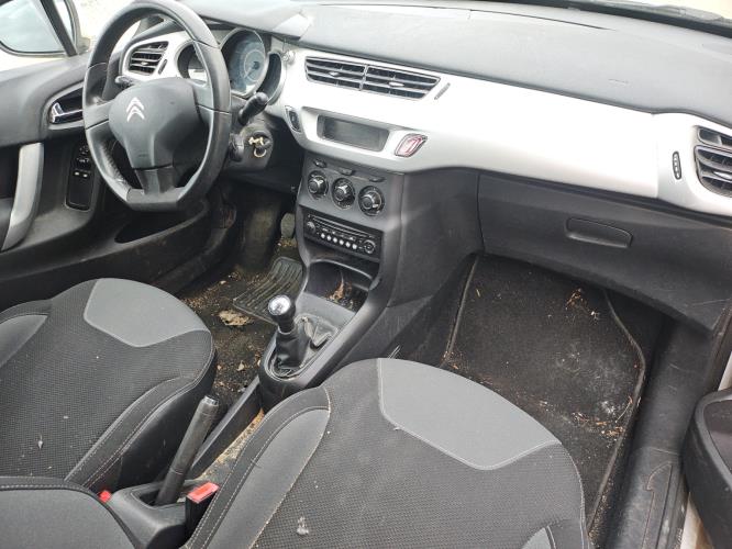 Image Porte fusible - CITROEN C3 2