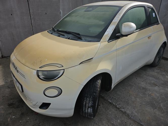 Image Pare boue arriere droit - FIAT 500E