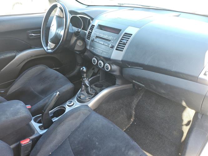 Image Autoradio d'origine - MITSUBISHI OUTLANDER 2