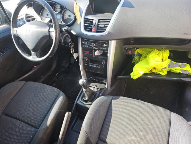 Image Ecran GPS - PEUGEOT 207