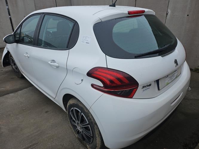 Image Plage arriere - PEUGEOT 208 1