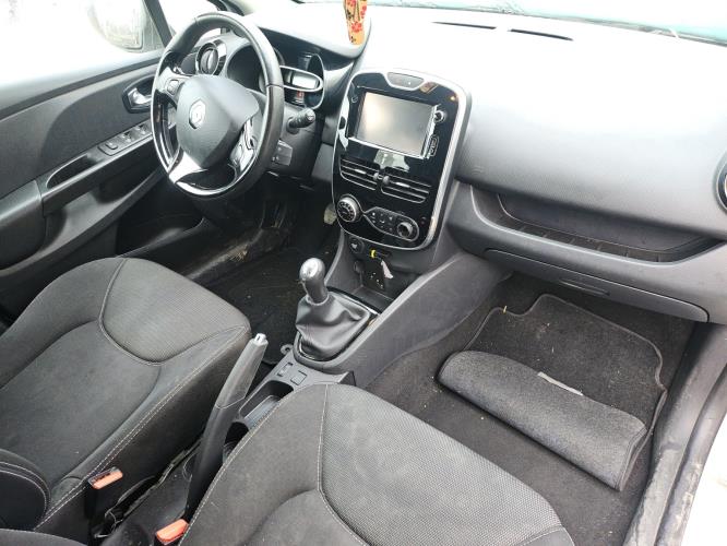 Image Feu diurne avant gauche - RENAULT CLIO 4