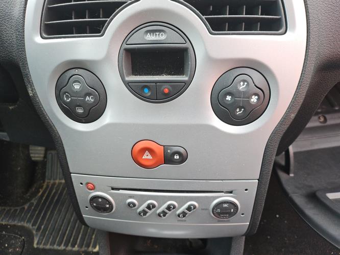Image Porte avant gauche - RENAULT GRAND MODUS