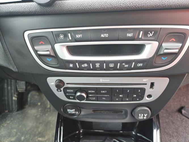 Image Commande GPS - RENAULT MEGANE 3