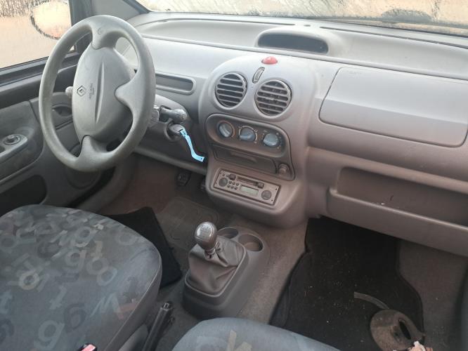 Image Pare choc arriere - RENAULT TWINGO 1