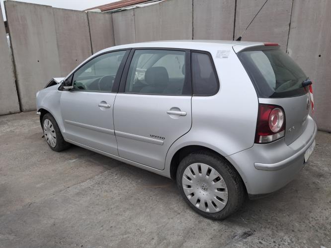 Image Pare choc arriere - VOLKSWAGEN POLO 4