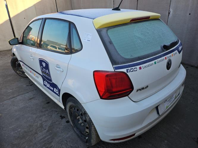Image Calandre - VOLKSWAGEN POLO 5