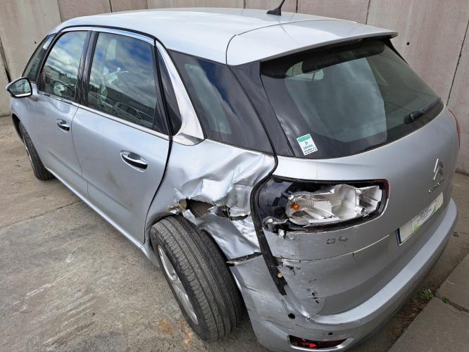 Image Aile avant droit - CITROEN C4 PICASSO 2