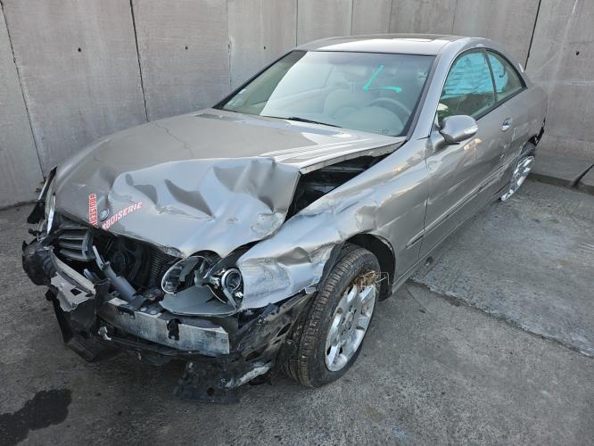 Image Porte avant droit - MERCEDES CLASSE CLK 209