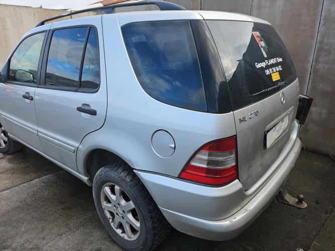Image Porte arriere droit - MERCEDES CLASSE M 163