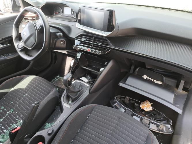 Image Volant - PEUGEOT 208 2