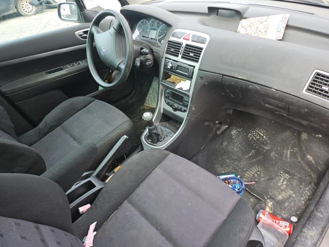 Image Pare choc avant - PEUGEOT 307