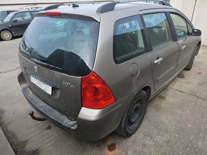 Image Pare choc avant - PEUGEOT 307