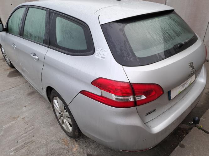 Image Feu diurne avant gauche - PEUGEOT 308 2 SW