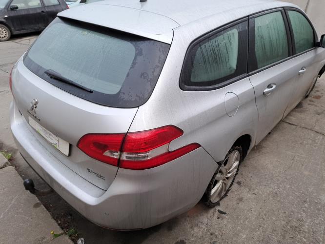 Image Feu diurne avant gauche - PEUGEOT 308 2 SW