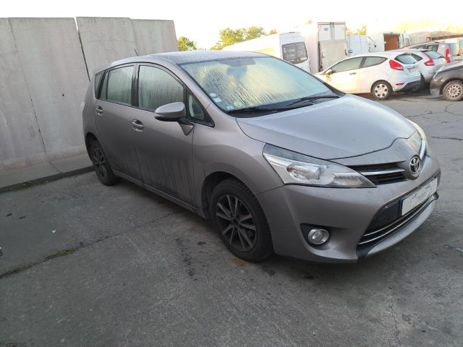 Image Renfort pare choc avant (traverse) - TOYOTA VERSO