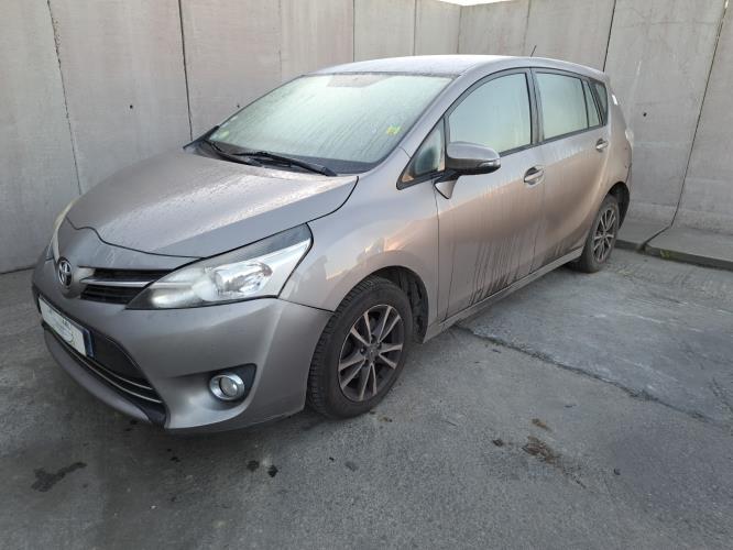 Image Renfort pare choc avant (traverse) - TOYOTA VERSO