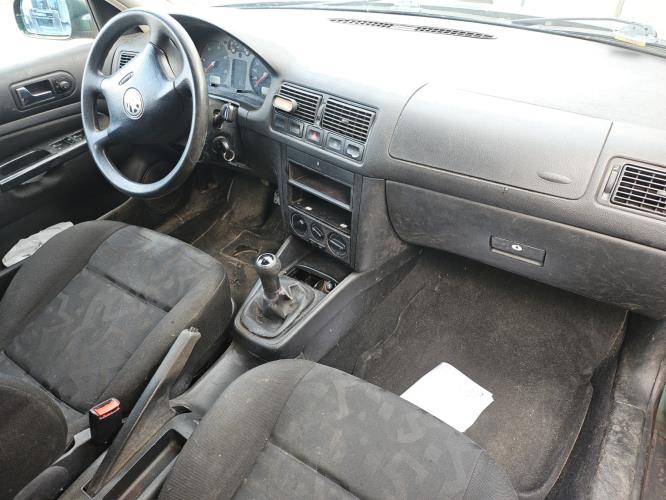 Image Feu arriere principal droit (feux) - VOLKSWAGEN GOLF 4