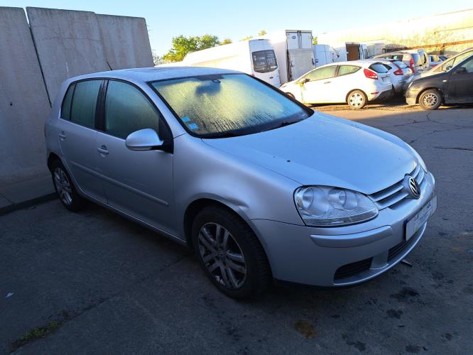 Image Plage arriere - VOLKSWAGEN GOLF 5