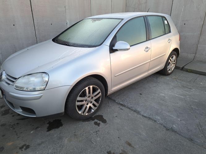 Image Plage arriere - VOLKSWAGEN GOLF 5