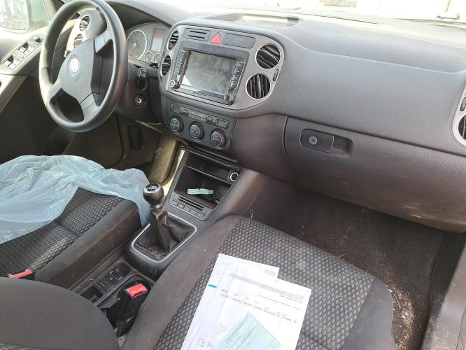 Image Autoradio - VOLKSWAGEN TIGUAN 1