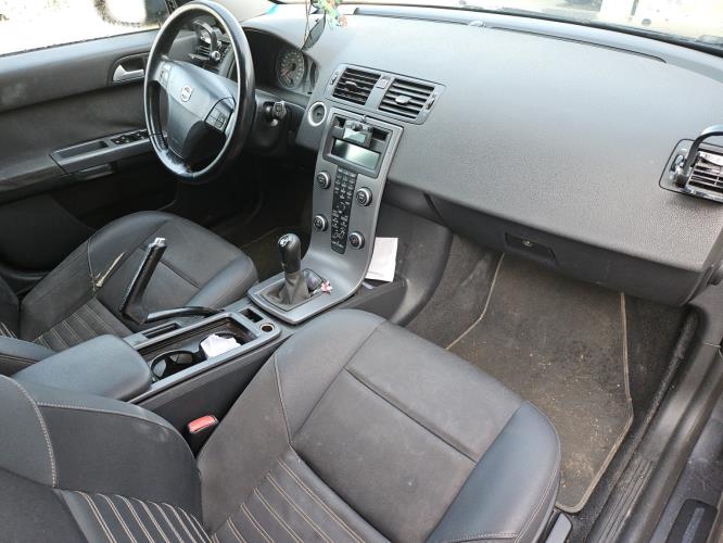 Image Pare choc arriere - VOLVO V 50