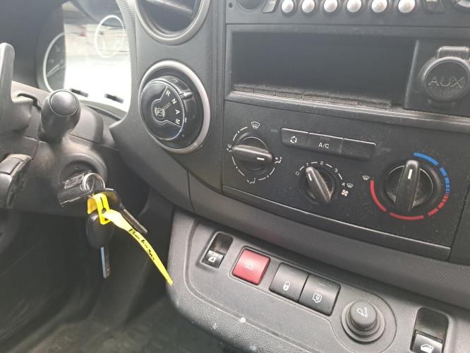 Image Autoradio d'origine - CITROEN BERLINGO 2