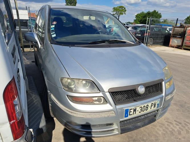 Image Feu arriere principal droit (feux) - FIAT ULYSSE 2