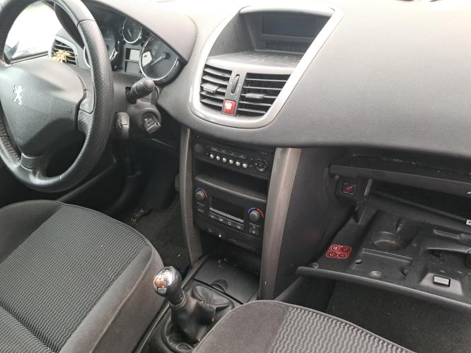 Image Autoradio d'origine - PEUGEOT 207
