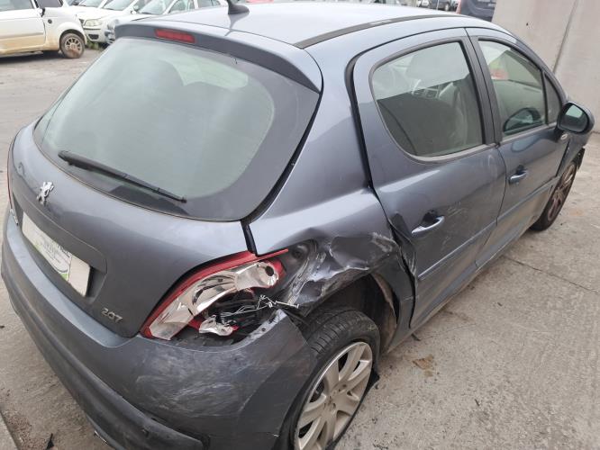 Image Autoradio d'origine - PEUGEOT 207