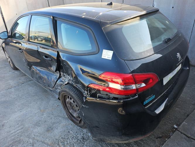 Image Moteur - PEUGEOT 308 2 SW
