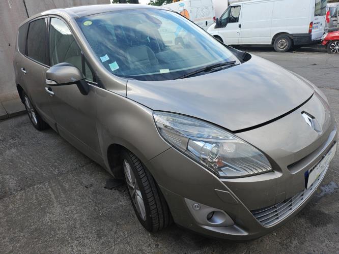 Image Autoradio d'origine - RENAULT GRAND SCENIC 3