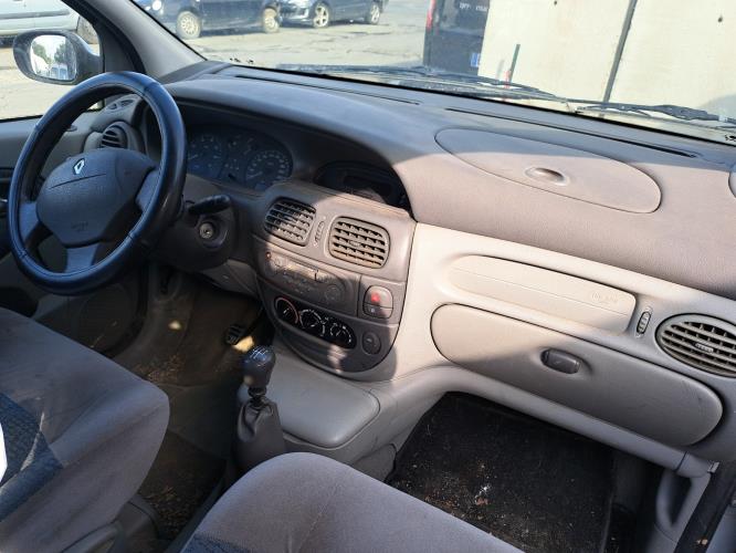 Image Feu arriere principal droit (feux) - RENAULT SCENIC 1